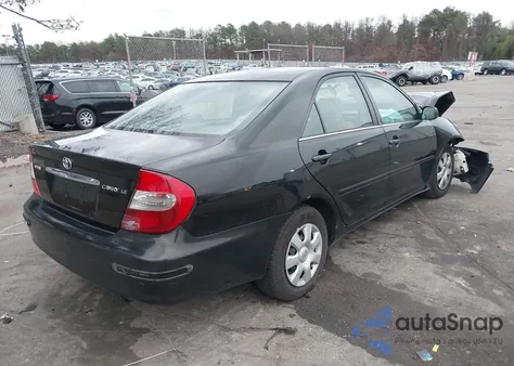 2002 Toyota Camry Le from USA, damaged, VIN 4T1BE32K52U088111
